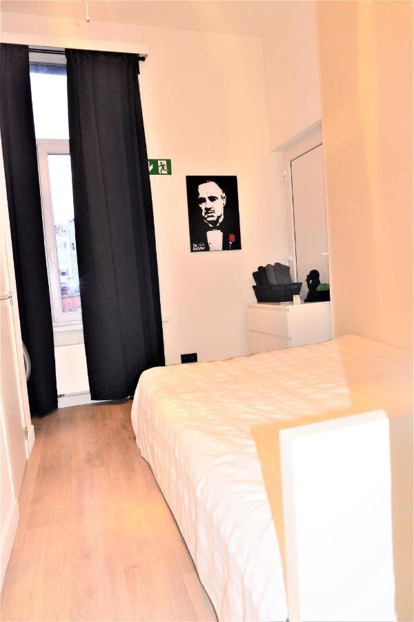 Sleep Inn - Black And White Modern Flat With Cityview Antwerpia Zewnętrze zdjęcie